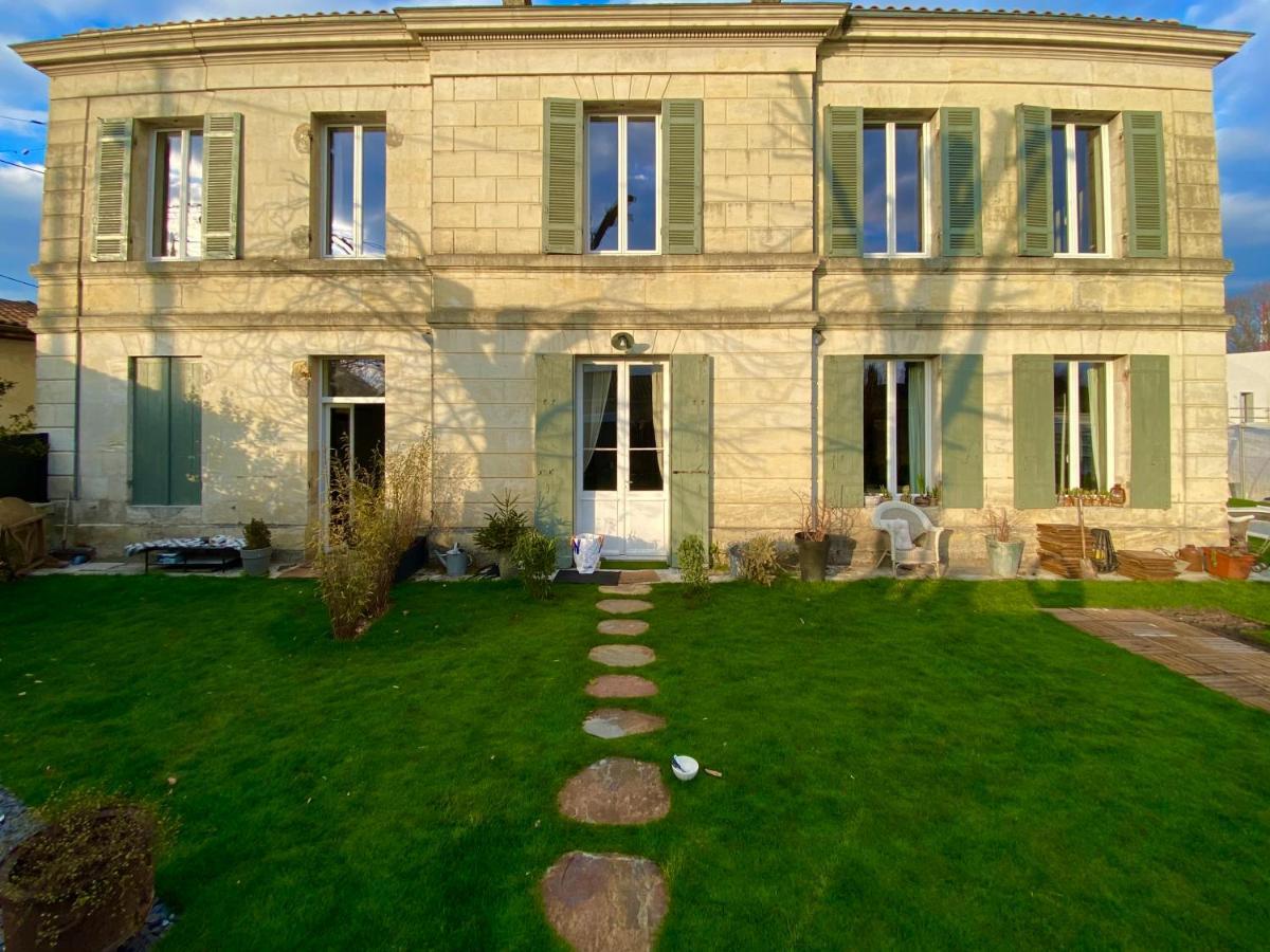 Villa Escapade Girondine Saint-Sulpice-et-Cameyrac Exterior foto